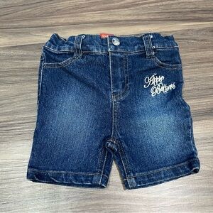 Apple Bottoms Infant Girl Jean Shorts Size 12 Months